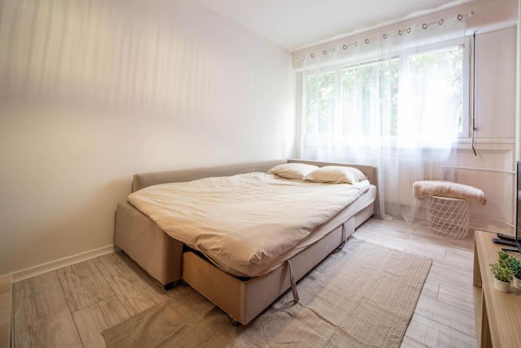 Le Studio Tropical Chalon-sur-Saône Εξωτερικό φωτογραφία
